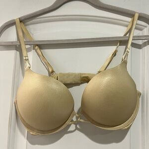 VS Shimmery Bombshell Bra